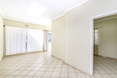 1 Thrush Street — Office / consulting room