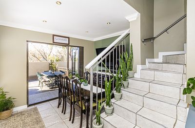 12 Theoschea Estate &mdash; dining area