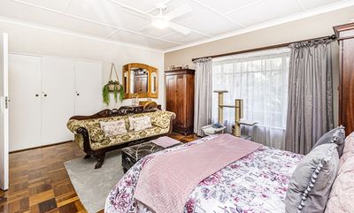 16 Olympus Street — Main bedroom