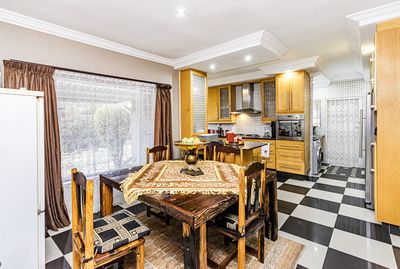 16 Olympus Street — Dining room
