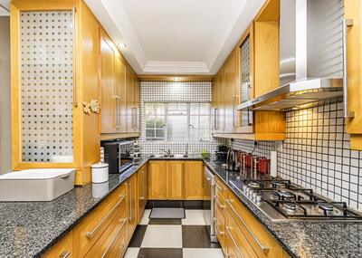 16 Olympus Street — Kitchen