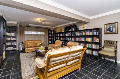 16 Olympus Street — Guest flatlet