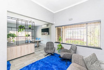 39 Diamant Street &mdash; dining room