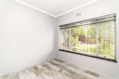 39 Diamant Street &mdash; bedroom