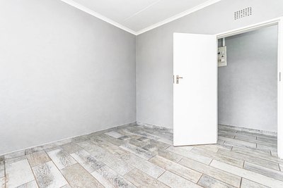 39 Diamant Street &mdash; bedroom